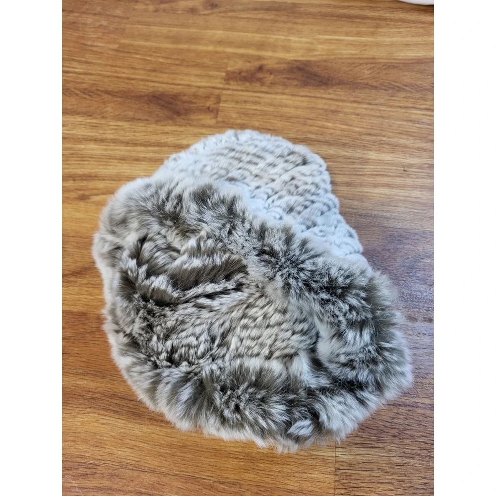 Glamourpuss Saks Fifth Avenue Rabbit Fur Neck Warmer
